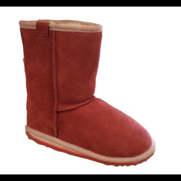 Emu Boots - Picture 2 of 5